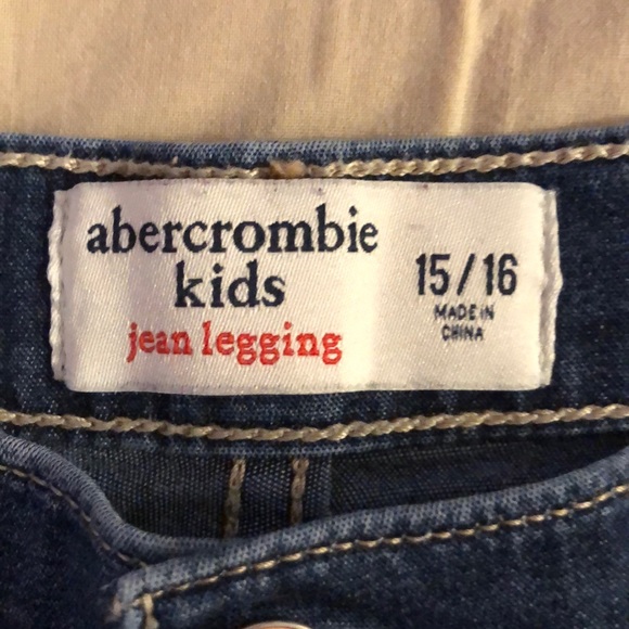 Dark Blue wash Jeans - Picture 2 of 3